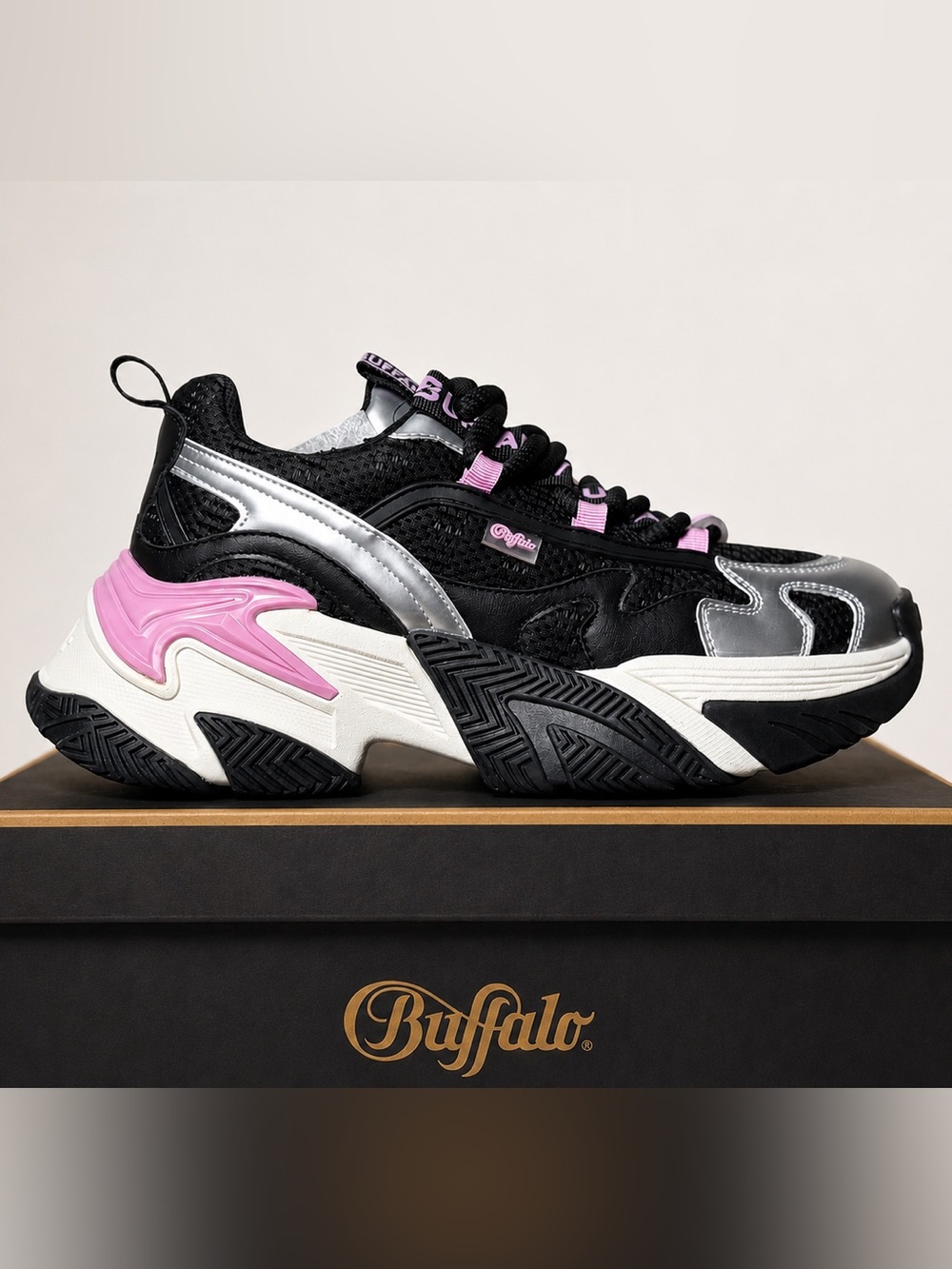 BUFFALO Fion One Platform Chunky Sneakers Black/Pink Women’s Size 10 NWT